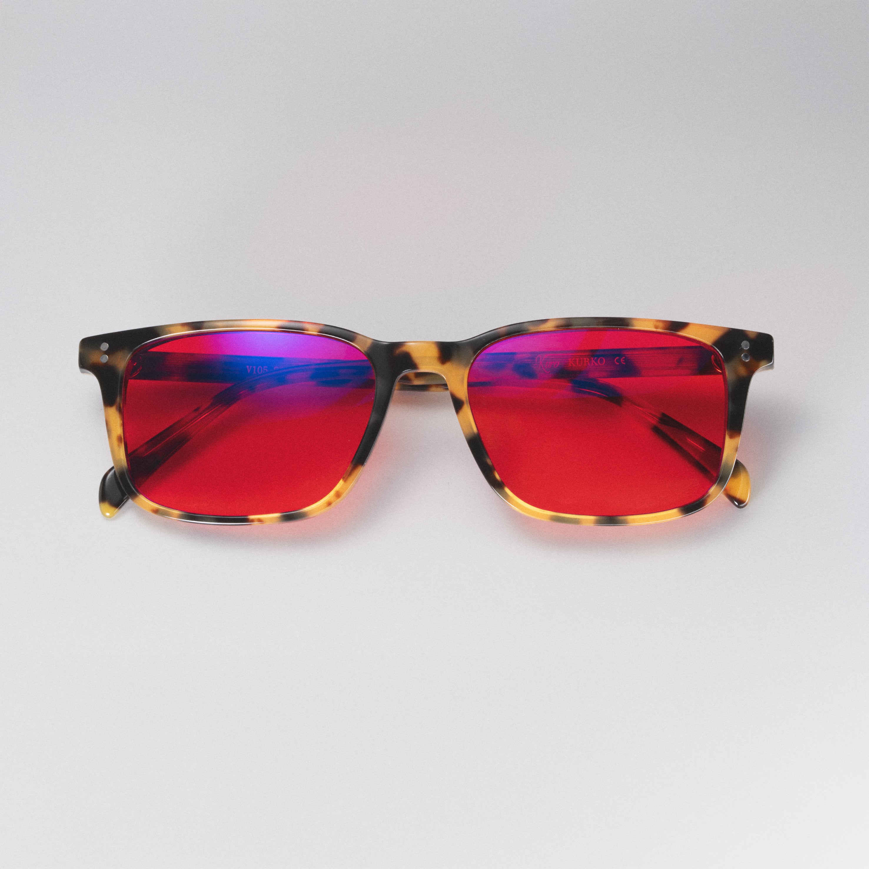 Kuro V105 / Habana / Lente roja