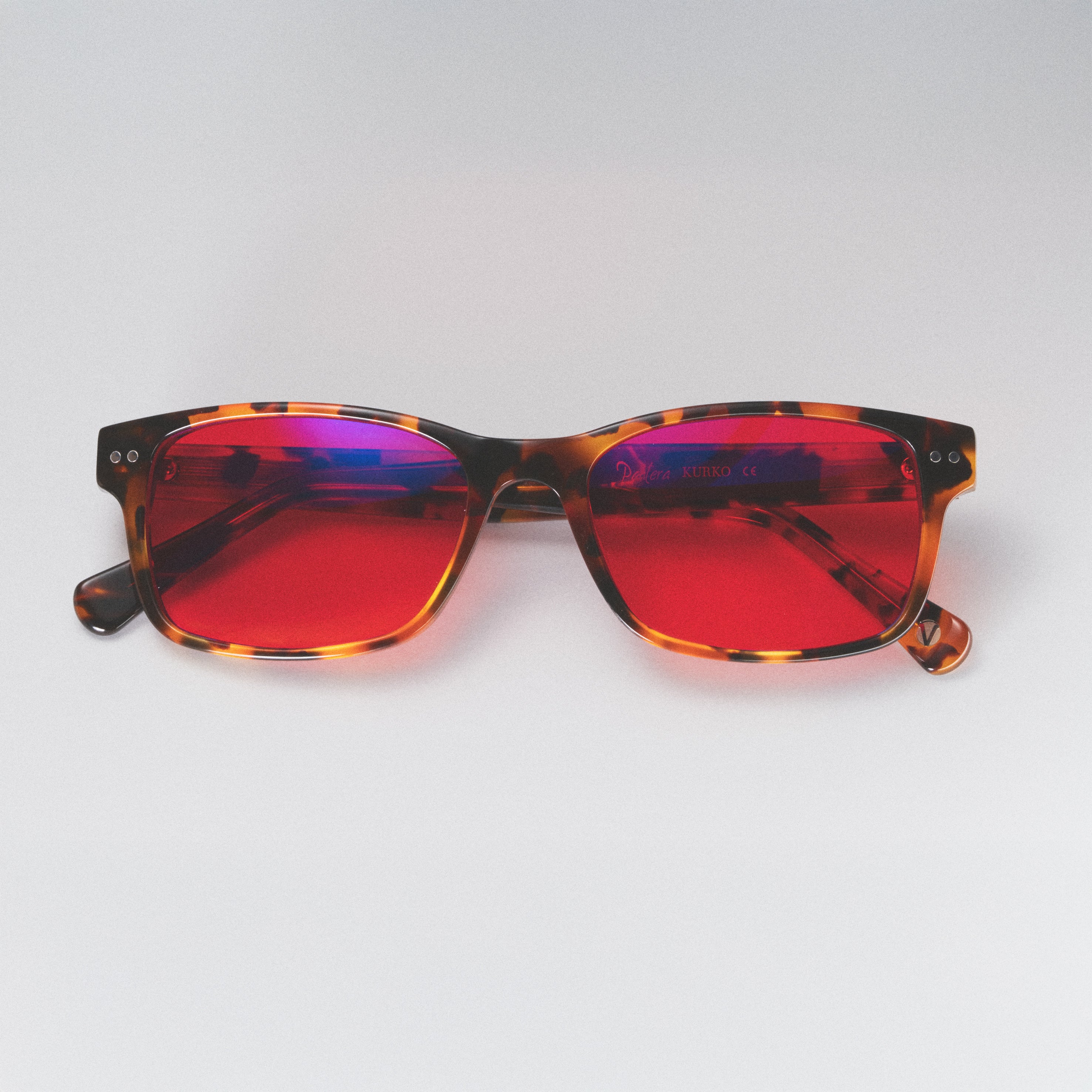 Pantera V106 / Habana / Lente roja